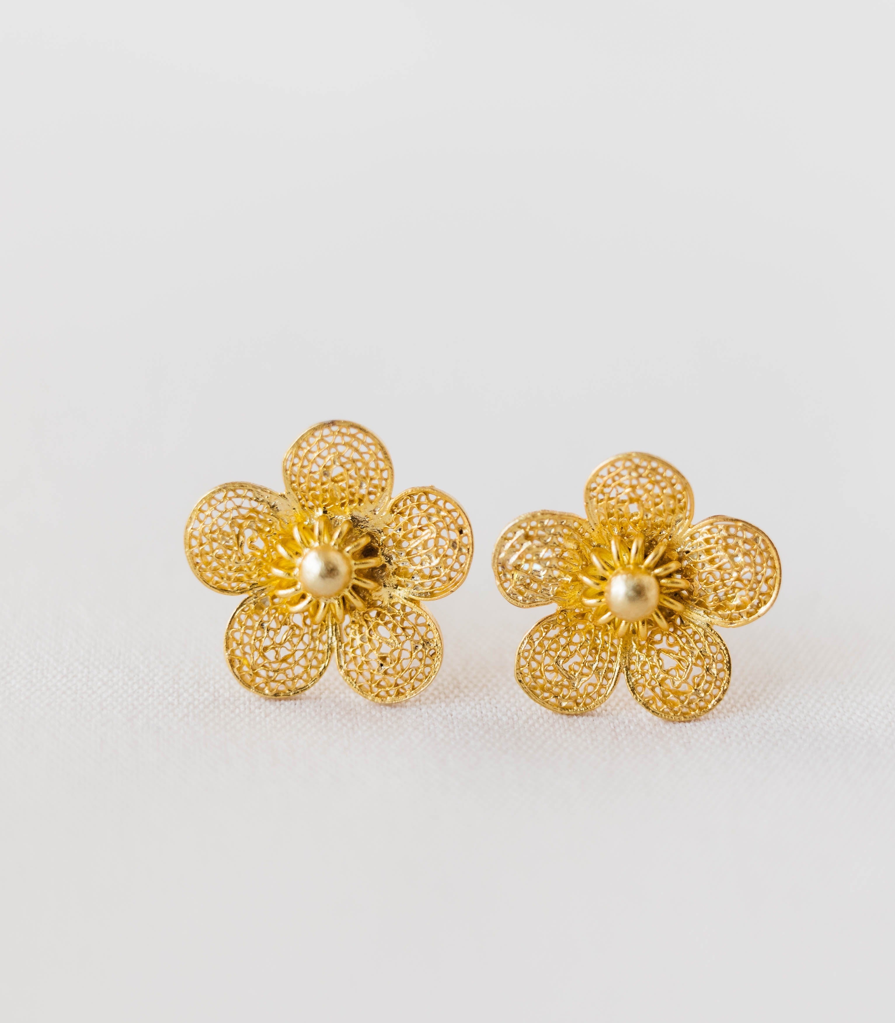 Sampaguita earrings outlet