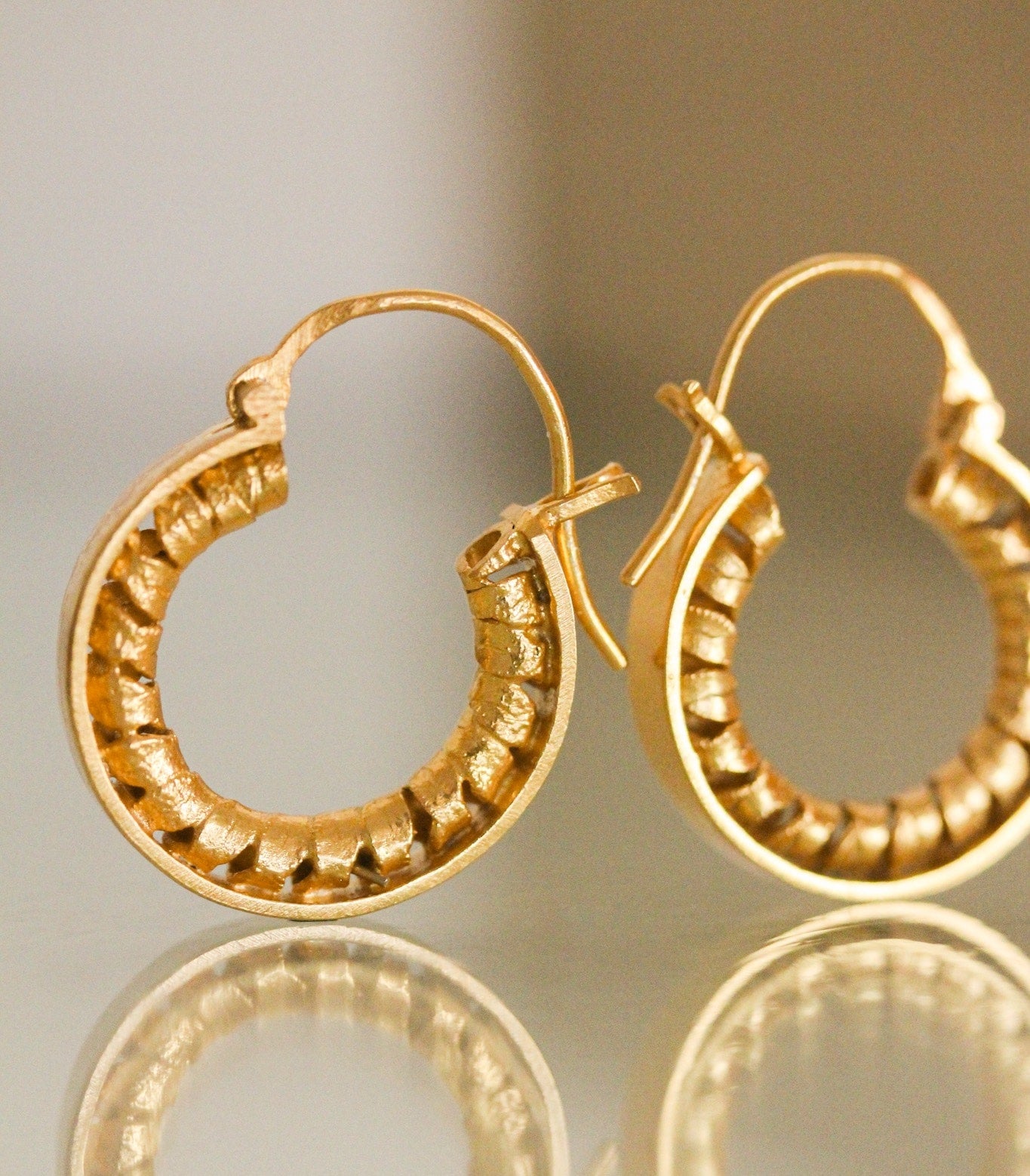 Spiral Hoops - AMAMI