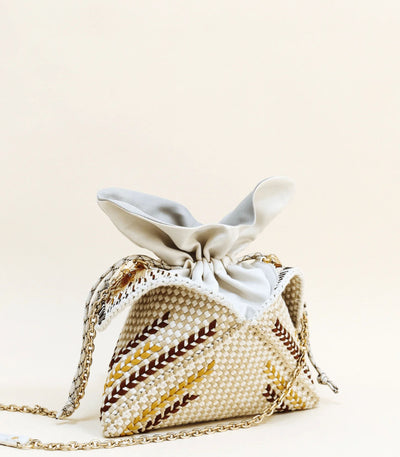 Malagos Drawstring Bag in Beige - R2R