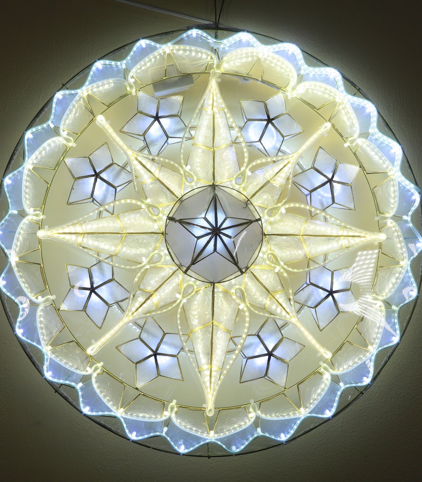 Tala Star Parol 25"